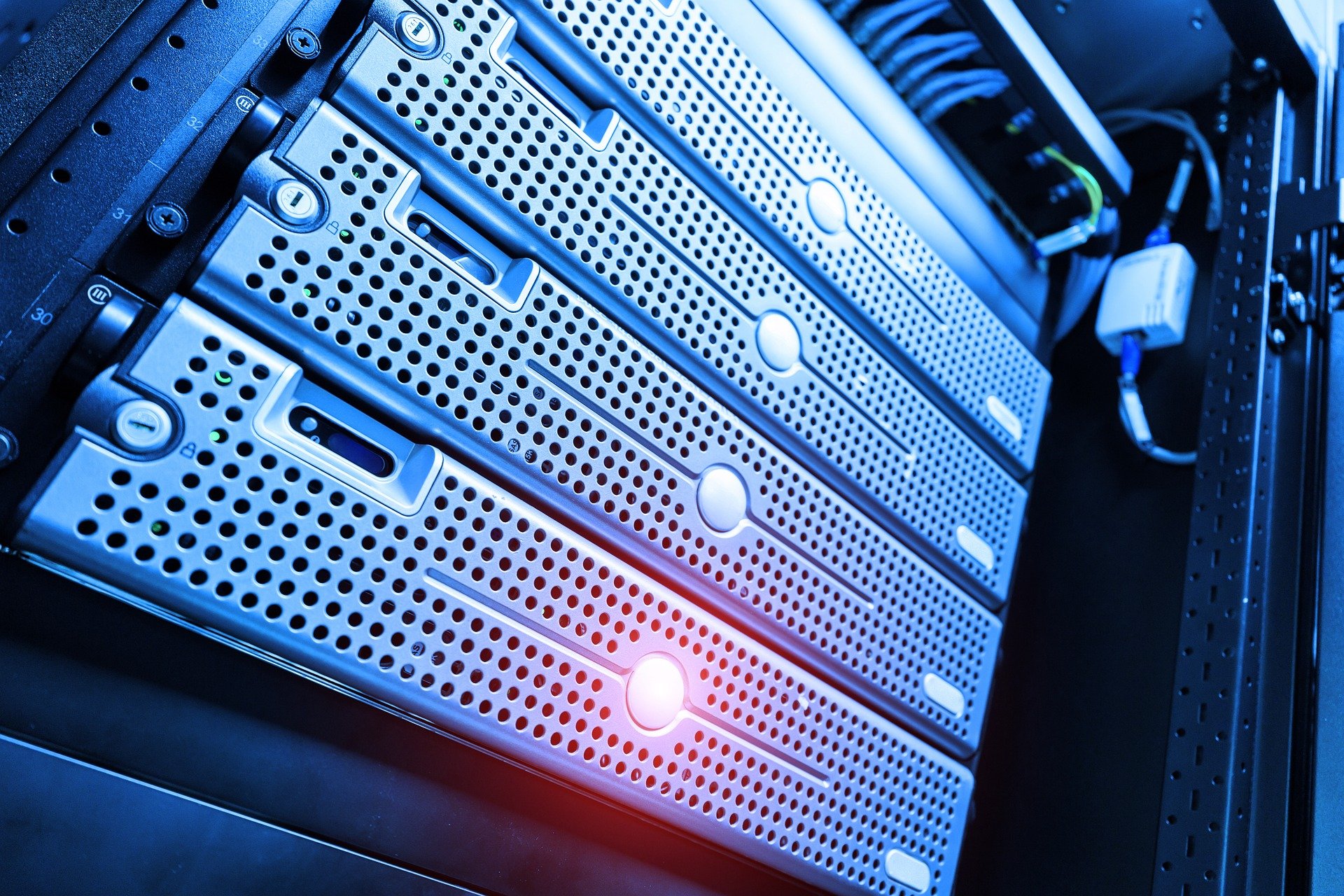 Internet servers